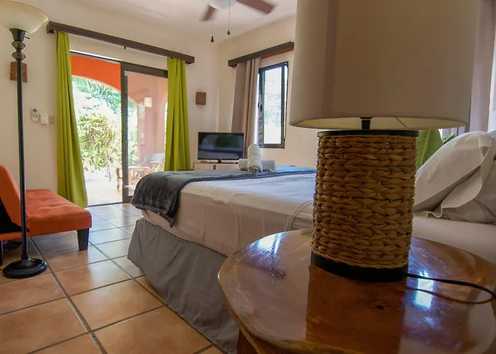 Hotel Cantarana 3*