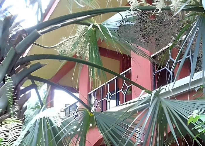 Hotel Cantarana