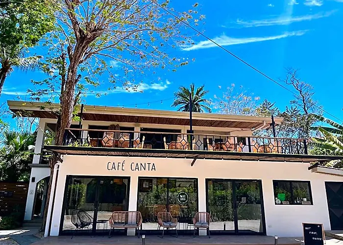 Hotel Cantarana